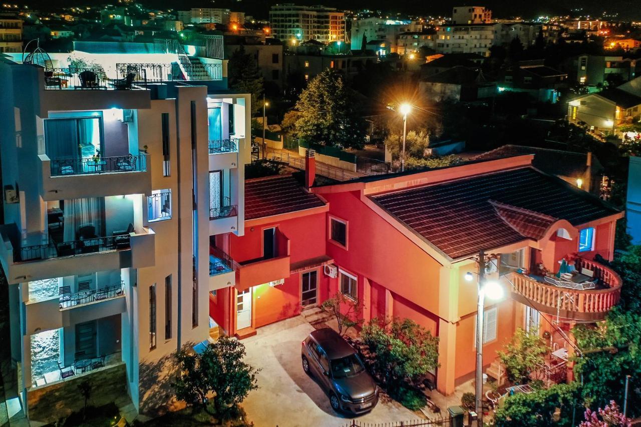 Apartment De Lux Luka *